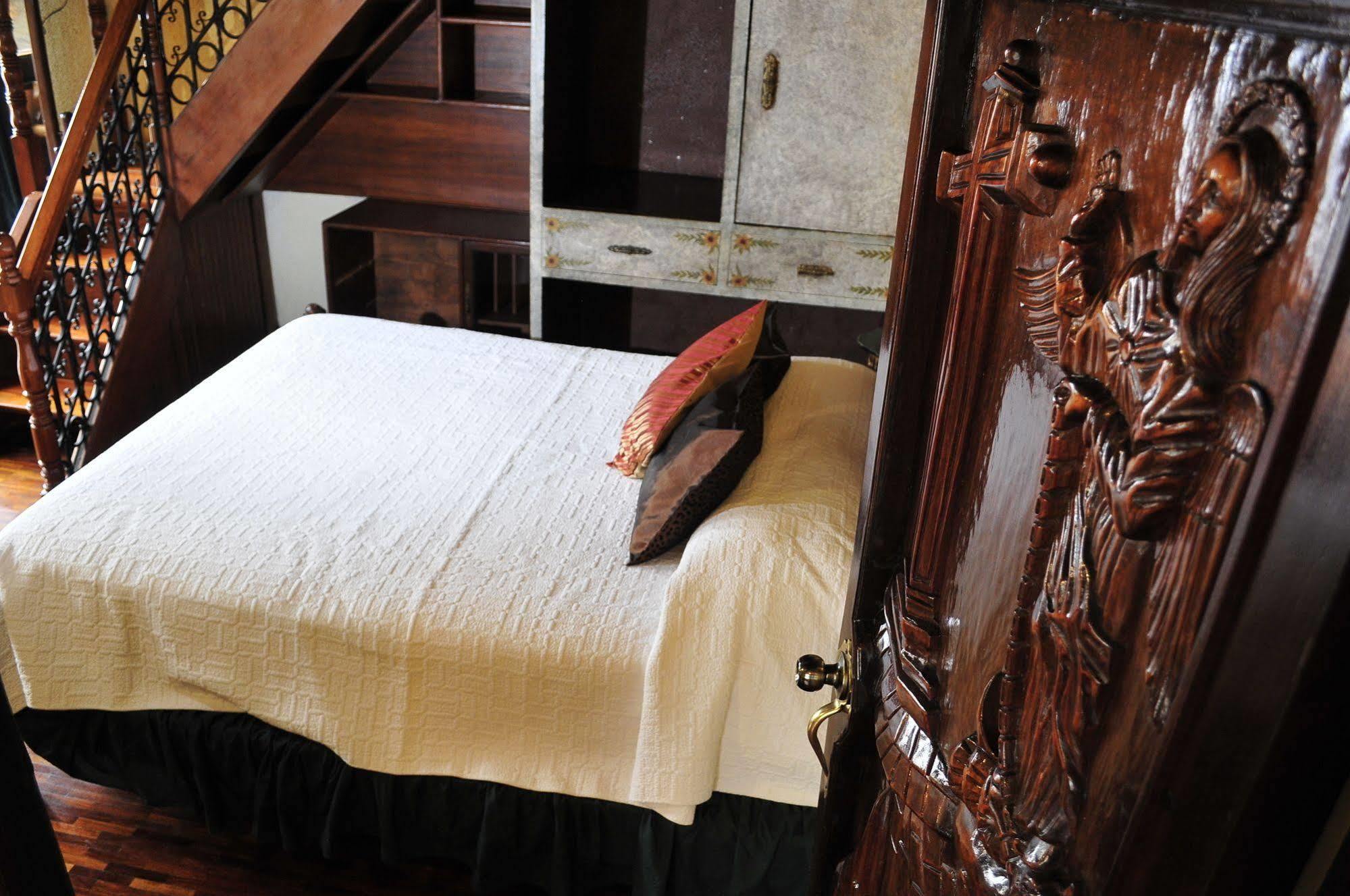 Hotel Nass Sol De Кито Екстериор снимка