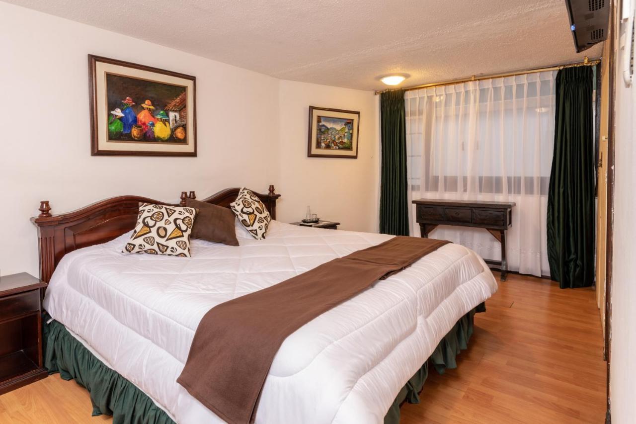 Hotel Nass Sol De Кито Екстериор снимка