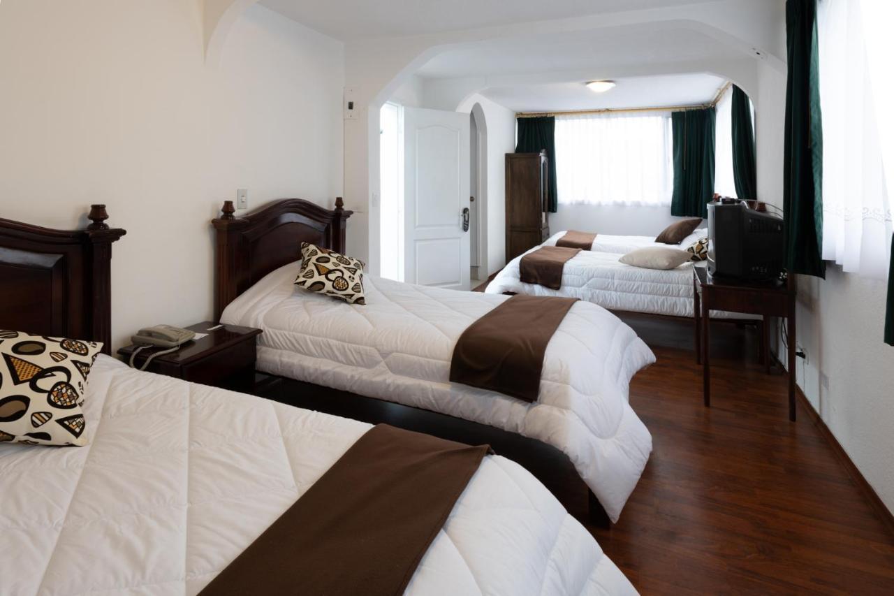Hotel Nass Sol De Кито Екстериор снимка