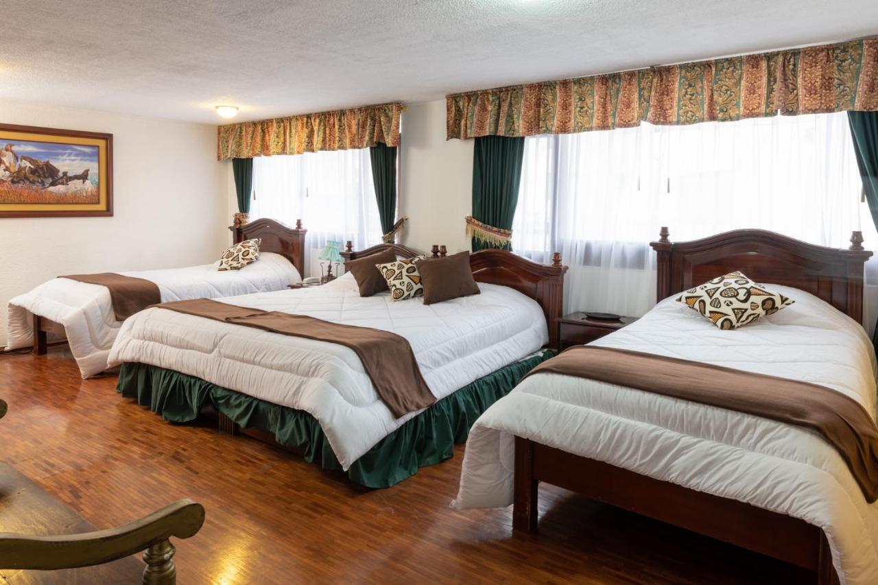 Hotel Nass Sol De Кито Екстериор снимка