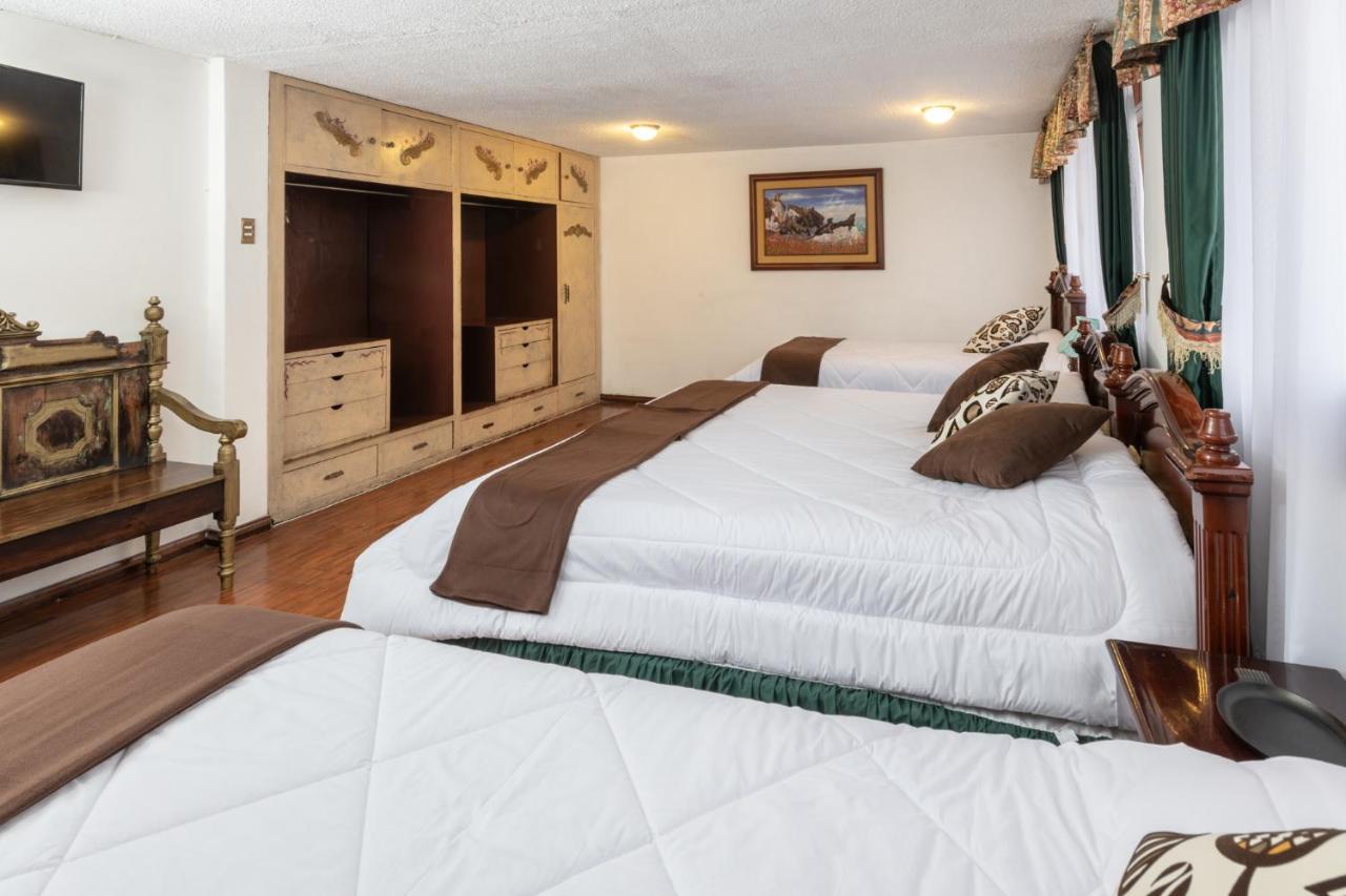 Hotel Nass Sol De Кито Екстериор снимка